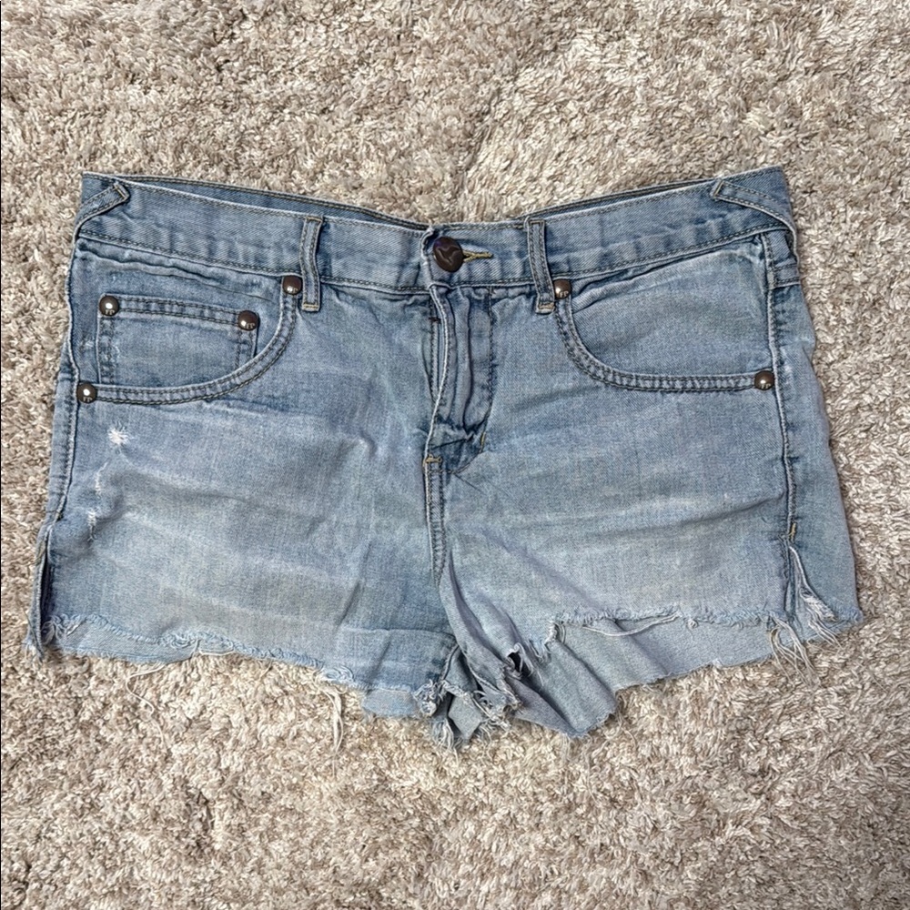 FREE PEOPLE Denim Shorts 🩵